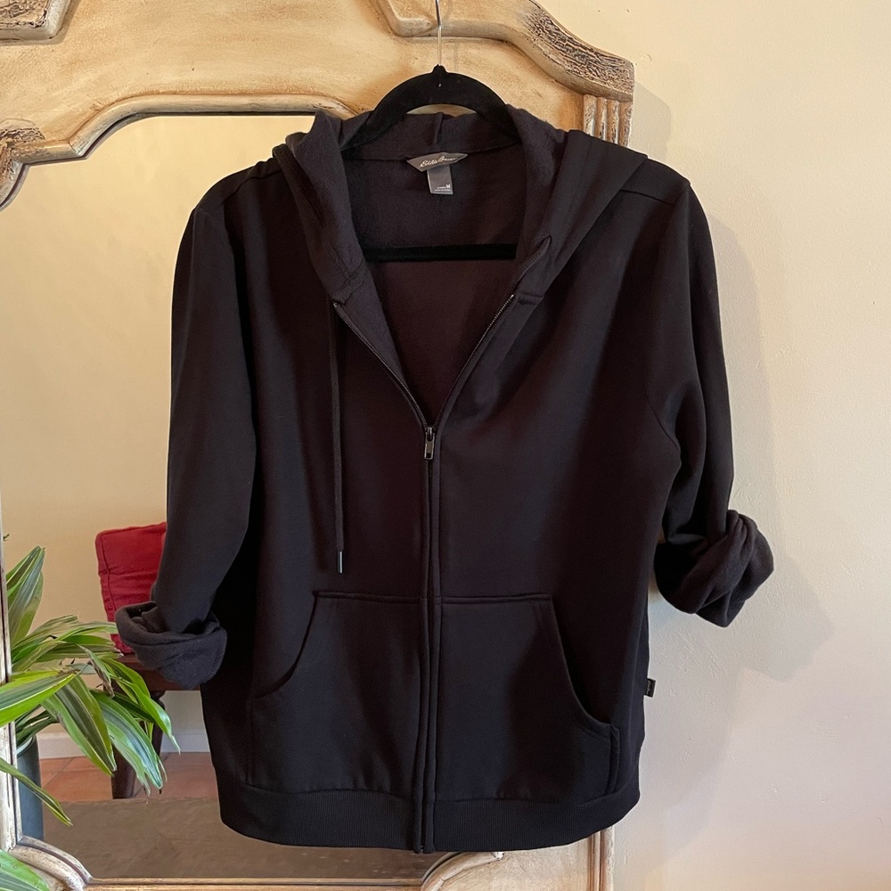 New ✨ Eddie Bauer ~ Fleece Hoodie